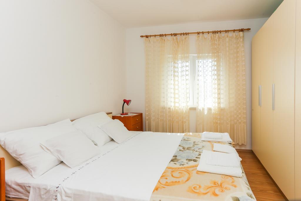 Apartment Nada *