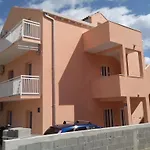 Apartments Nada